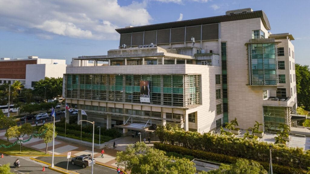 Fallece privado de libertad mientras recibía asistencia en centro médico de La Vega