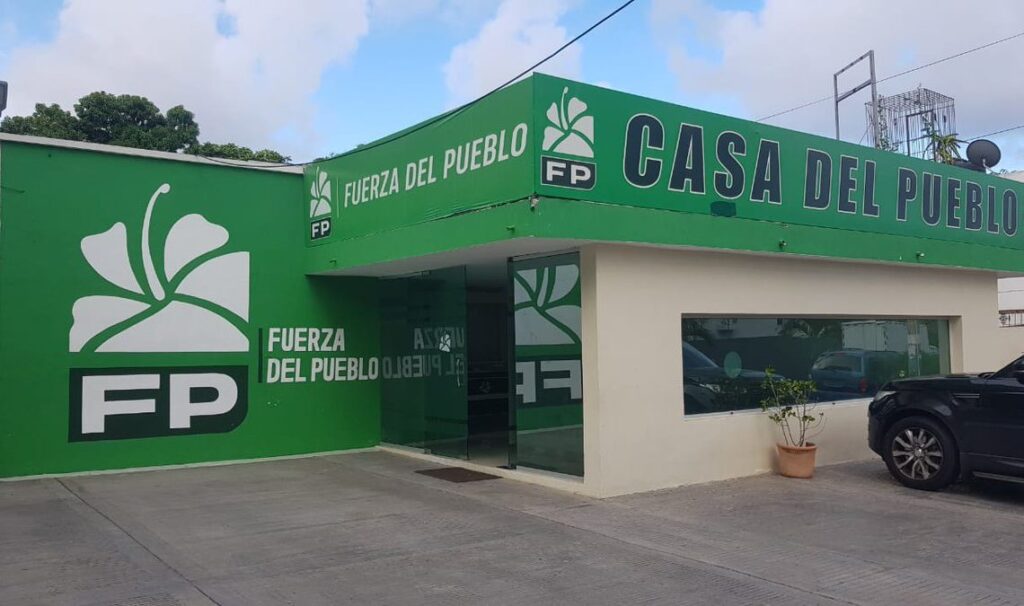 Fuerza del Pueblo acusa al Gobierno de dar bonos de forma irregular a cambio de votos para el PRM