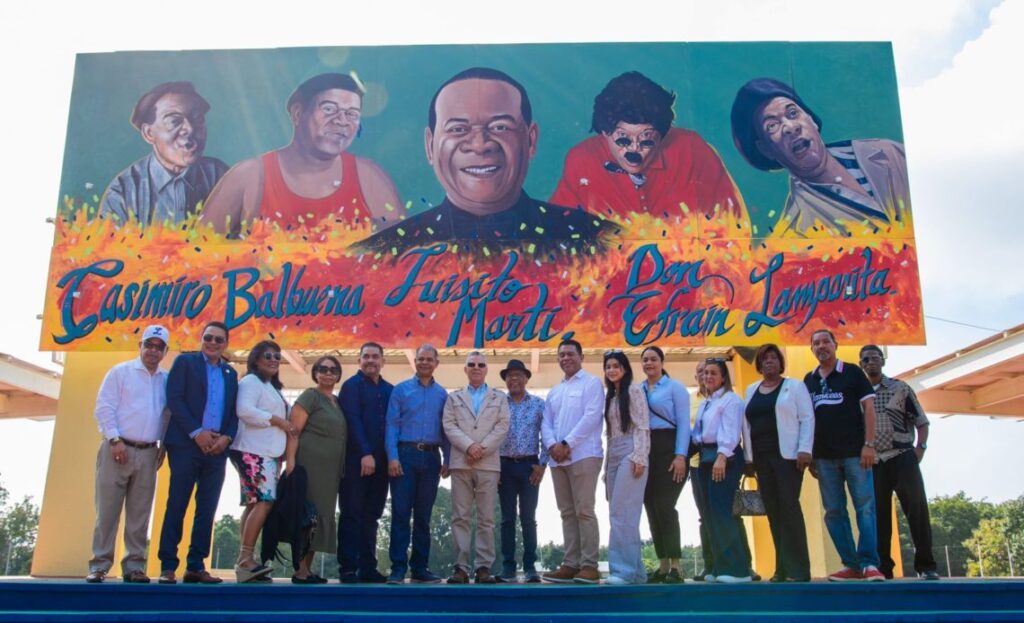 Designan con el nombre de Luisito Martí  anfiteatro de SDE; develan escultura y mural en su homenaje