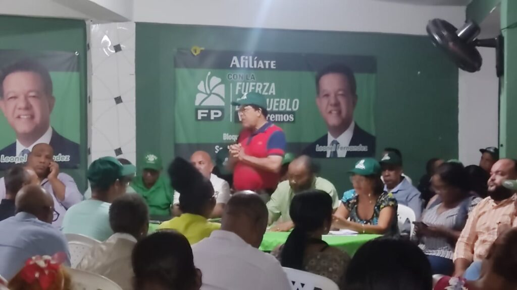 Fuerza del Pueblo realiza asamblea en los Bloques: Buenos Aires, Barrio Duarte, Alas del Caribe y El Libertador de Herrera.