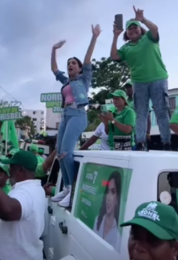 Norisbel Uceta realiza cierre de campaña con caravana, invita a votar por la Fuerza del Pueblo