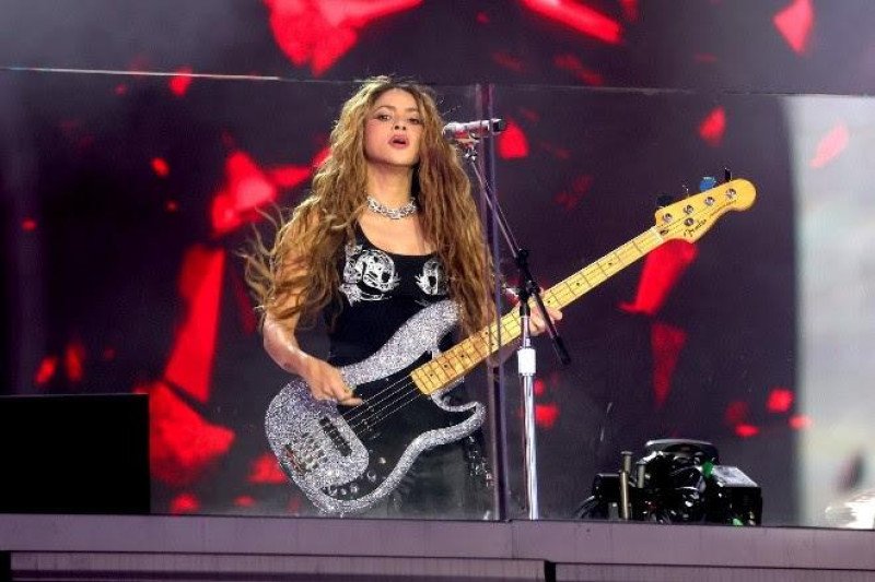 “La tortura” la canción que Maná se negó a grabar con Shakira y se convirtió en un éxito
