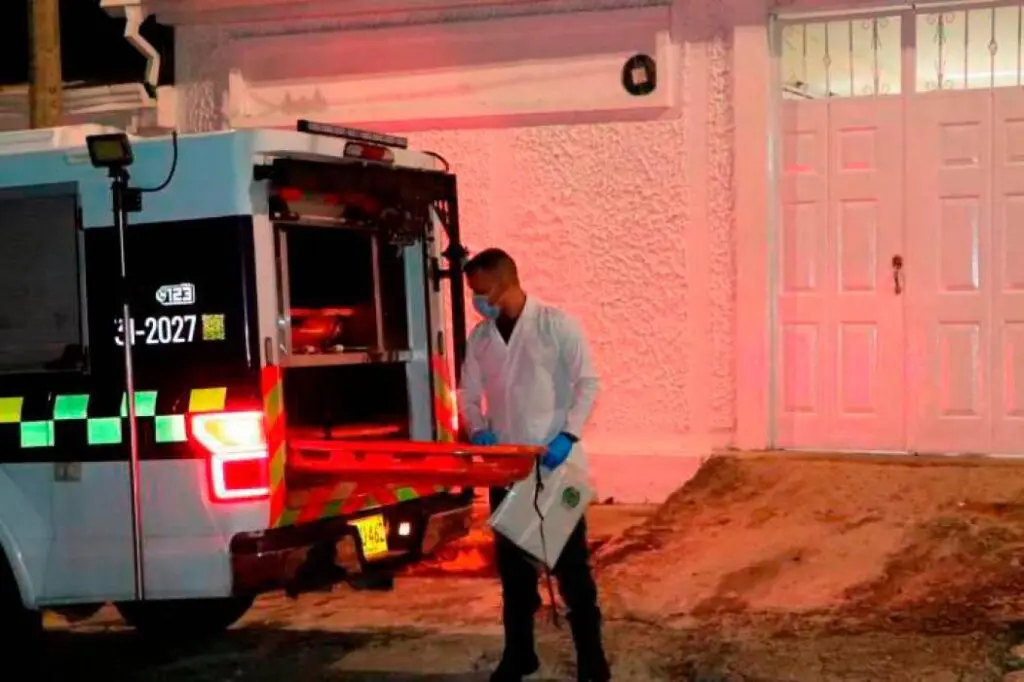 Investigan muerte de taxista hallado con impactos de bala