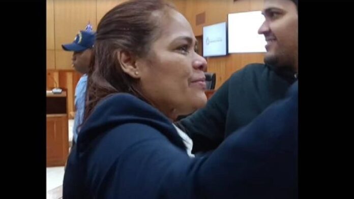 Varían medida de coerción a pastora Rossy Guzmán 