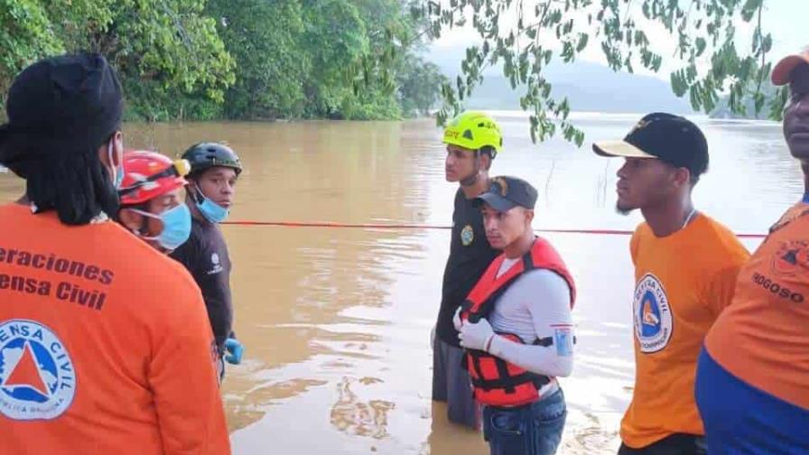 Luego de dos días, recuperan cadáver de adolescente arrastrada por río en Monseñor Nouel