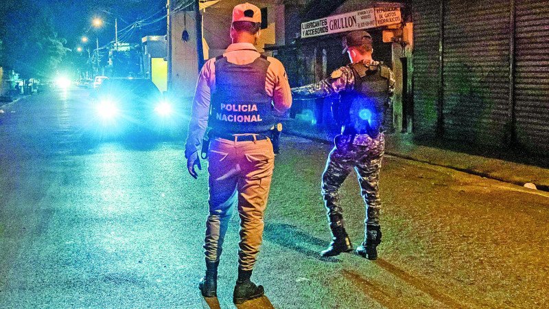 Policía mata a «Juanito» y arresta a “la Beba”, buscados por delitos en Buenos Aires de Herrera