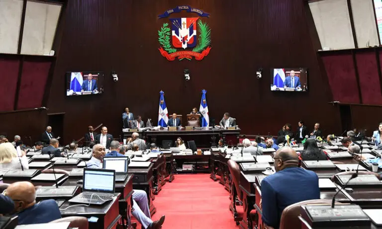 CD aprueba pieza hace obligatorios debates electorales