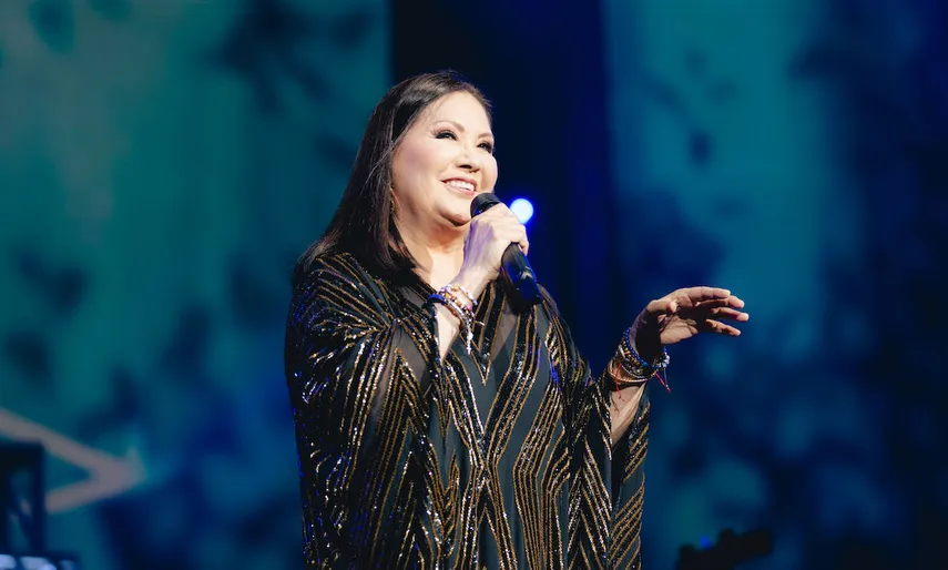 Ana Gabriel se declara casada, cantará en República Dominicana y «después de ahí me iré de luna de miel”