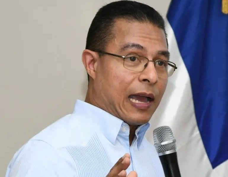 Presidente de Avanzada Democrática Moderna respalda reformas del gobierno