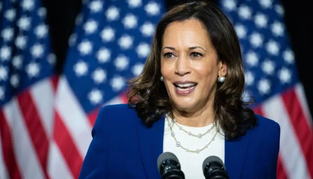 Nuevas encuestas dan ventaja a Harris sobre Trump en tres estados clave de EEUU