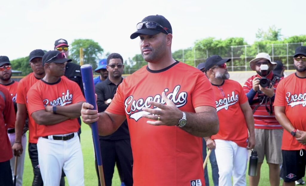 Albert Pujols asume como nuevo dirigente del Escogido
