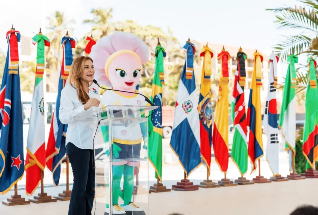 Emblemático mural en SD recibe al Mundial Femenino Sub-17 de FIFA