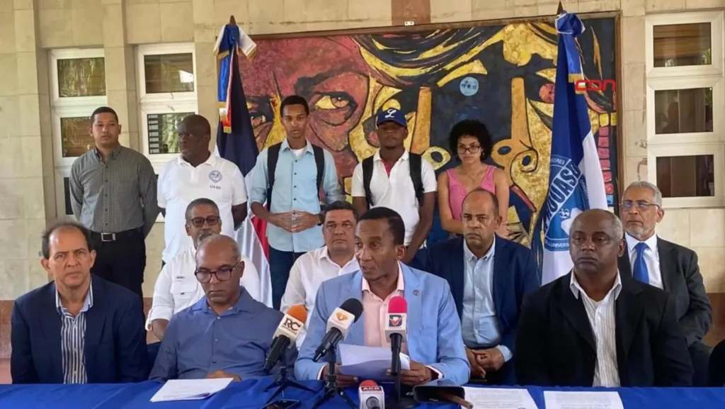 Faprouasd se opone a la reforma fiscal y a la fusiónde la Mescyt y el Minerd