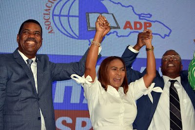 Adhamilka Espinal se compromete a mejorar calidad de la Educación dominicana