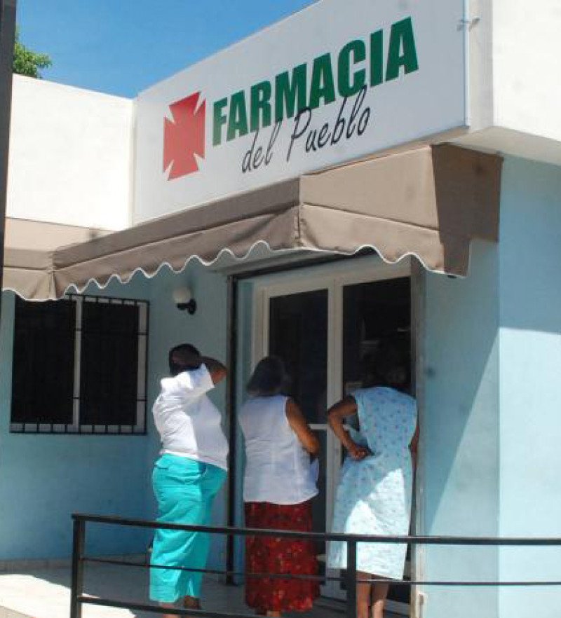 Piden a Promese preservar Farmacia del Pueblo en Herrera