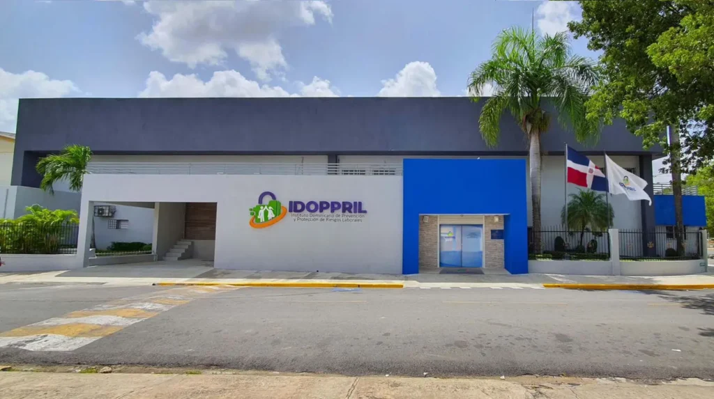 Sectores empresariales destacan avances del IDOPPRIL a favor de clase trabajadora