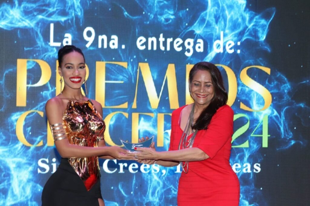 Celebran 9na. edición de «Premios Crecer 2024» en reconocimiento al sector emprendedurismo