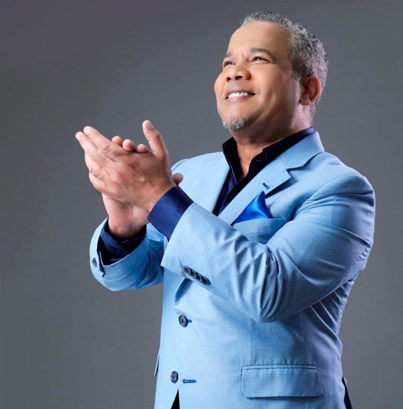 Héctor Acosta regresa a los escenarios con conciertos en Santiago, Bonao, Higüey y Santo Domingo