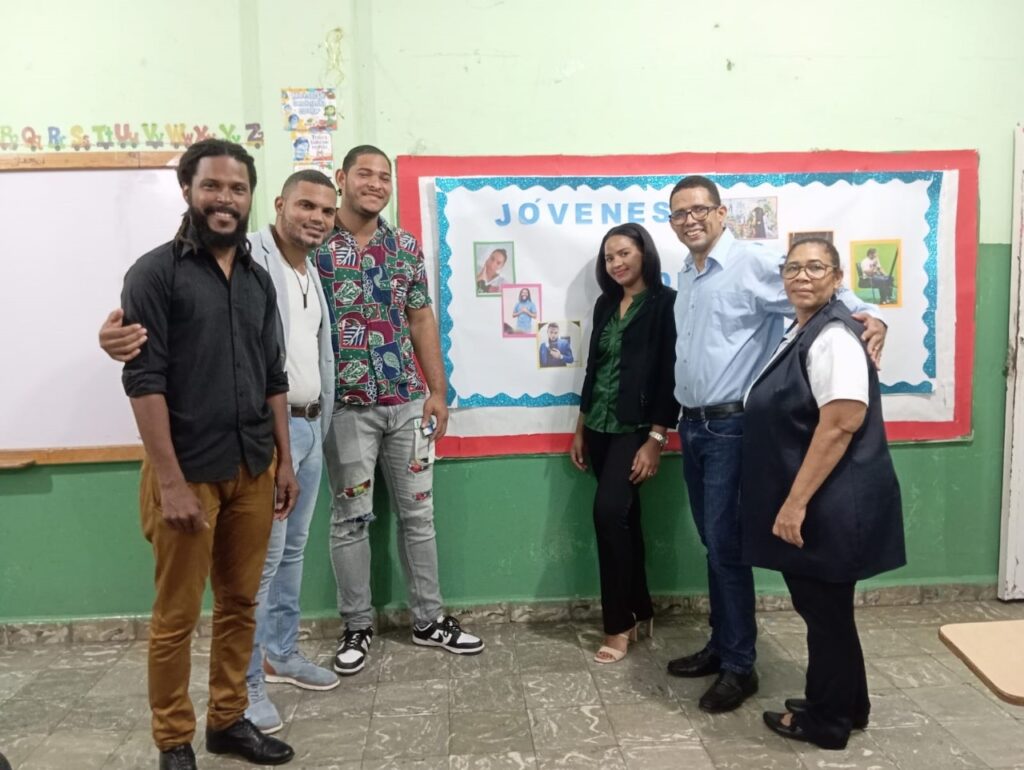 Liceo nocturno Manresa celebra por todo lo alto Día Nacional de la Juventud