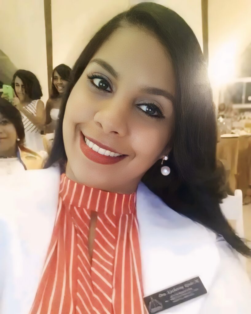 Dra. Katherine Rivas asume como nueva directora del Hospital Las Caobas