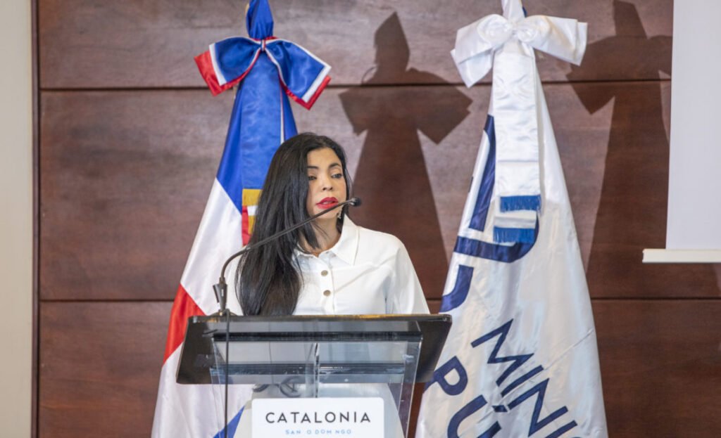 CNM escoge a Yeni Berenice Reynoso como procuradora general de la República