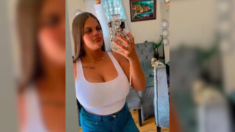 Muere mujer de 22 años tras ser baleada por su pareja en Santiago