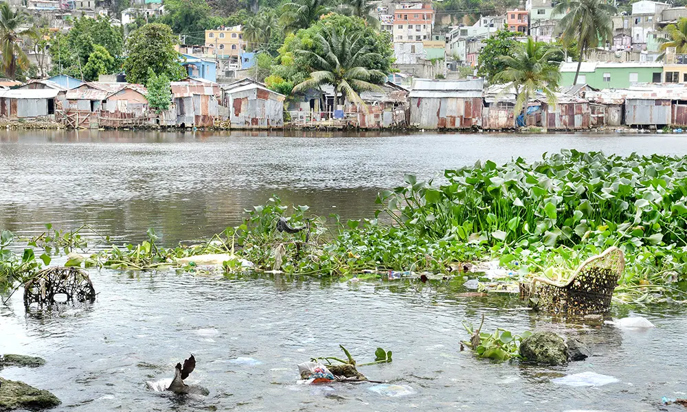 PN persigue a cinco hombres por muerte de joven encontrado en aguas del río Ozama