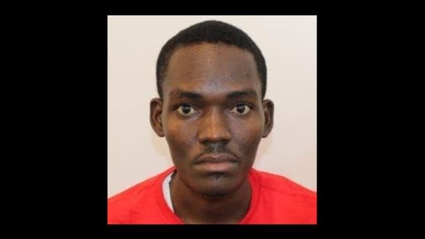 Detienen a un haitiano por el asesinato de tres personas en Carolina del Norte