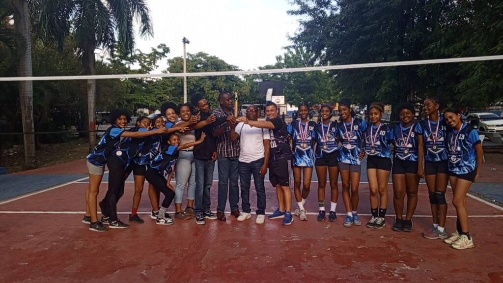 Club Cedeño se corona campeón en el Torneo Nacional Femenino U-15 de Voleibol