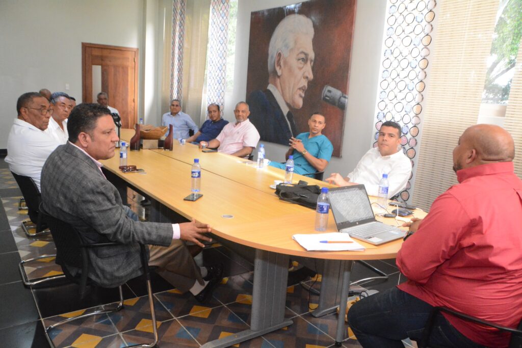 Organizaciones sociales y comunitarias ignoradas por el Gobierno