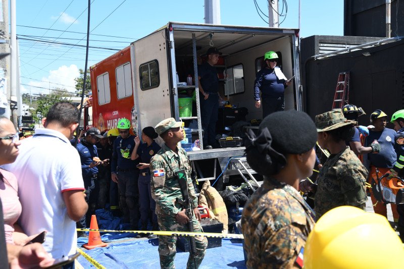 Aumentan a 218 los fallecidos en tragedia del Jet Set