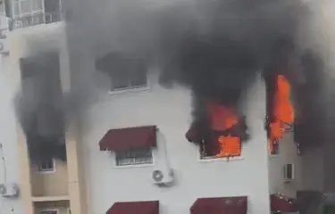 Voraz incendio destruye apartamento en él residencial Pablo Mella
