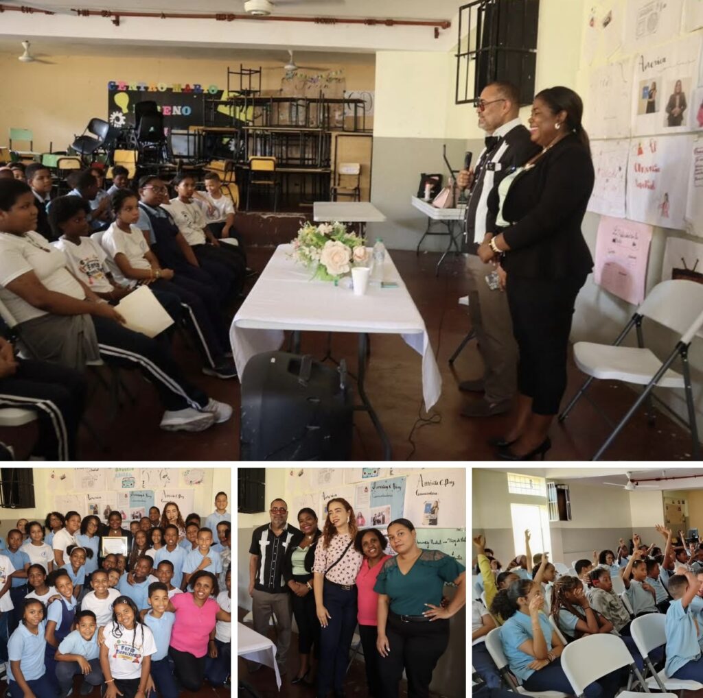 Comunicadores imparten charla sobre locución comercial en escuela Mario Moreno