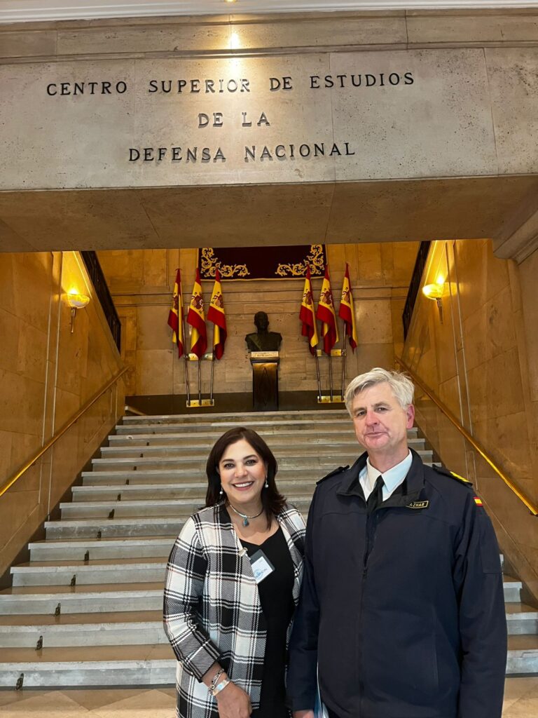 Josefina Reynoso, reconocida experta en seguridad y defensa, regresa al CESEDEN para fortalecer la cooperación internacional