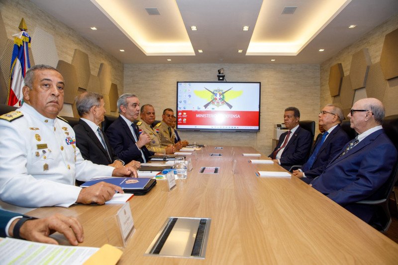 Histórico encuentro entre presidentes traza ruta hacia “política común” contra crisis Haití