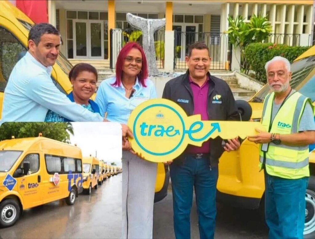 Este lunes inicia «Trae», el transporte escolar gratuito en Samaná, con operatividad total al inicio del nuevo año escolar