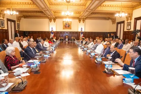 Consejo de Ministros aprueba Política Presupuestaria 2026 y presenta avances de metas priorizadas