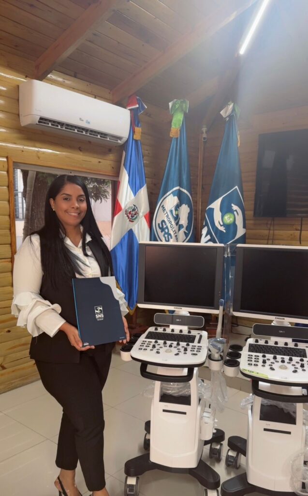 Hospital Las Caobas recibe nuevo sonógrafo para fortalecer servicios de salud en Santo Domingo Oeste