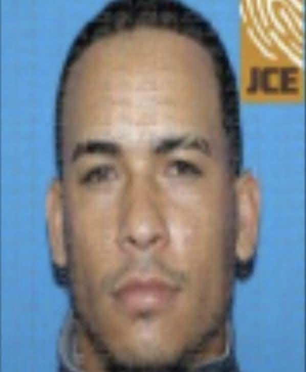 Policía y Ministerio Público asumen investigación en torno a muerte por herida de bala de reconocido delincuente en Los Tres Brazos, SDE