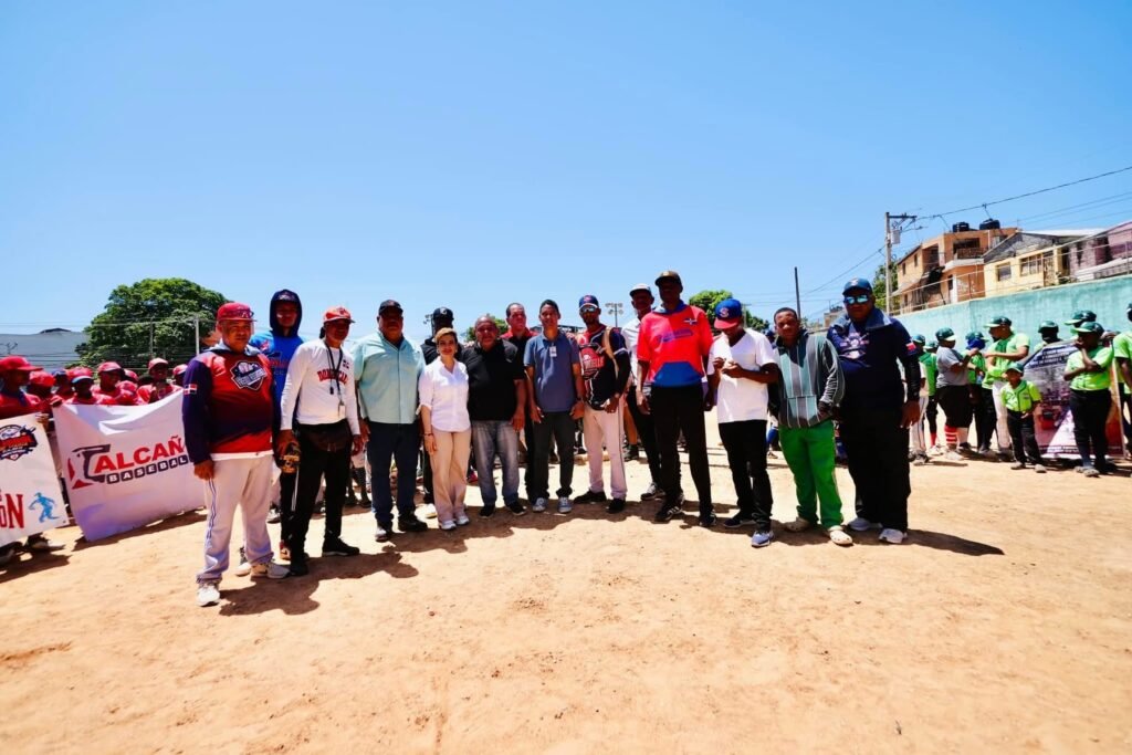 Club Deportivo y Cultural Rómulo Reyes inaugura XV Torneo Interprovincial de Béisbol U-11-12