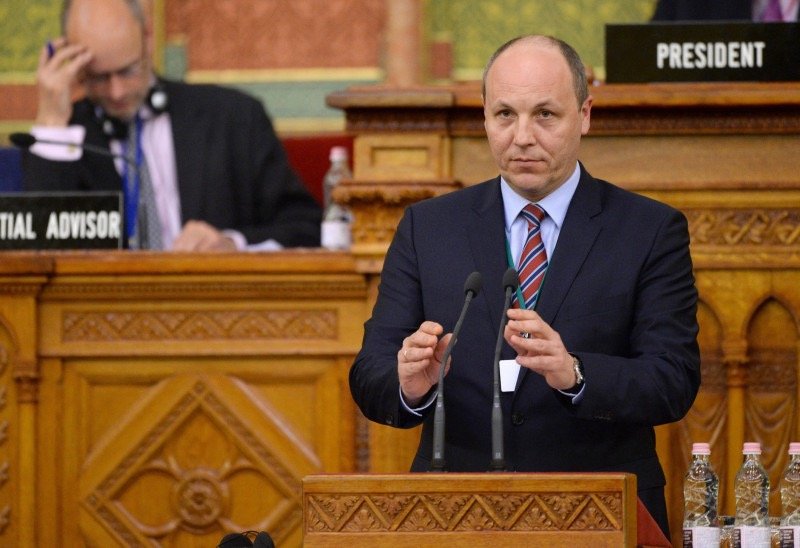 Asesinan al expresidente del Parlamento proeuropeo ucraniano Andrii Parubii