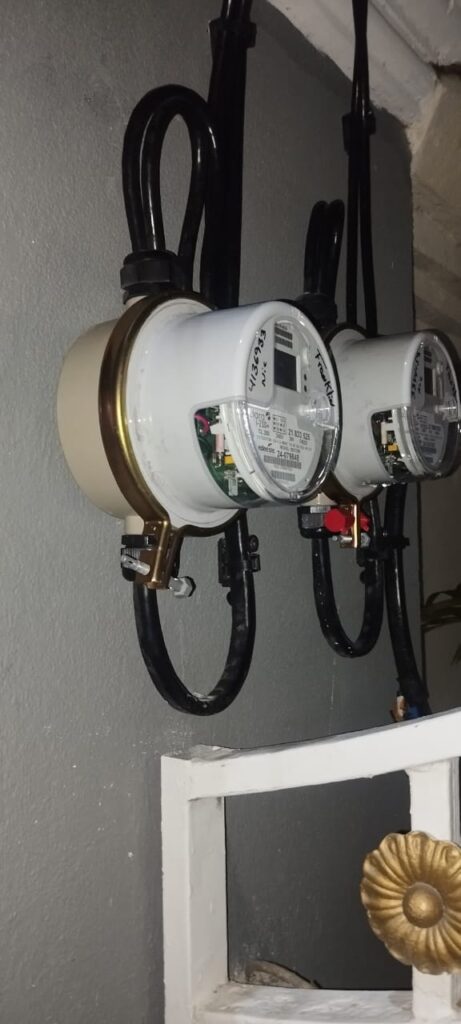 Apresan en flagrante delito hombre realizando conexión ilegal en Higüey