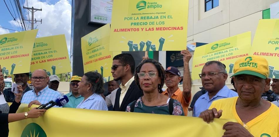 Frente Amplio exige castigo para los responsables de presunta corrupción en SeNaSa