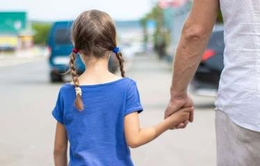 Niña secuestrada en México y retenida en RD fue retornada al cuidado de su madre en Colombia