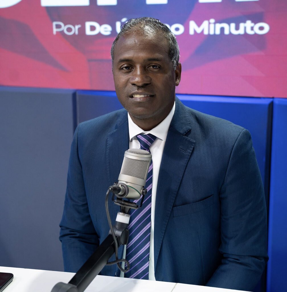 Secretario de Salud del PLD denuncia que medicamentos de alto costo se vencen mientras pacientes mueren en lista de espera