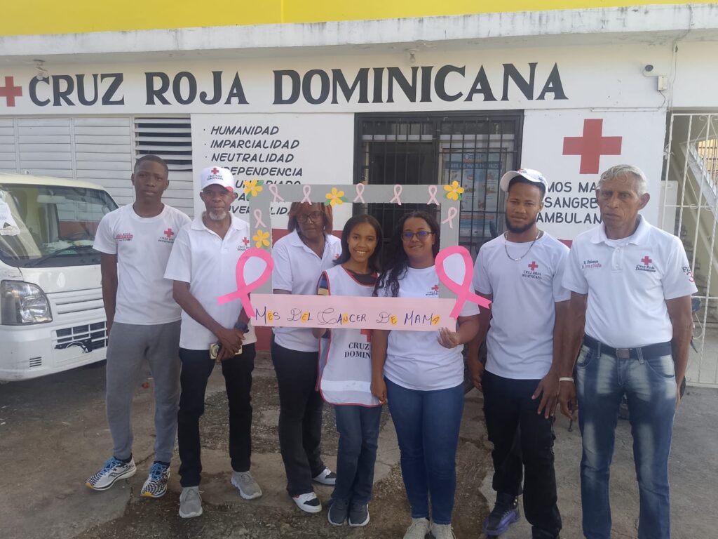 Cruz Roja Santo Domingo Oeste conmemora el Día Mundial del Cáncer de Mama con jornada de concienciación
