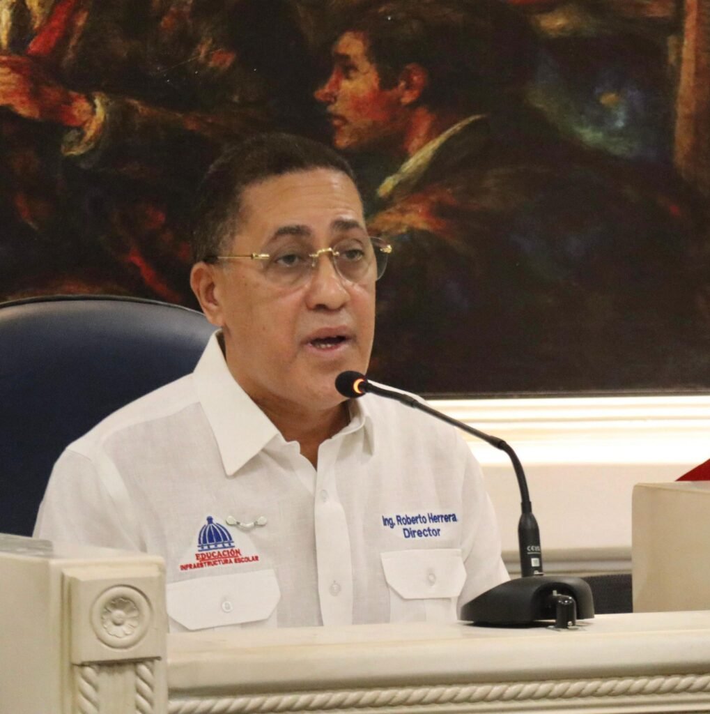 Infraestructura Escolar acelera trabajos de terminación de escuelas en Los Alcarrizos