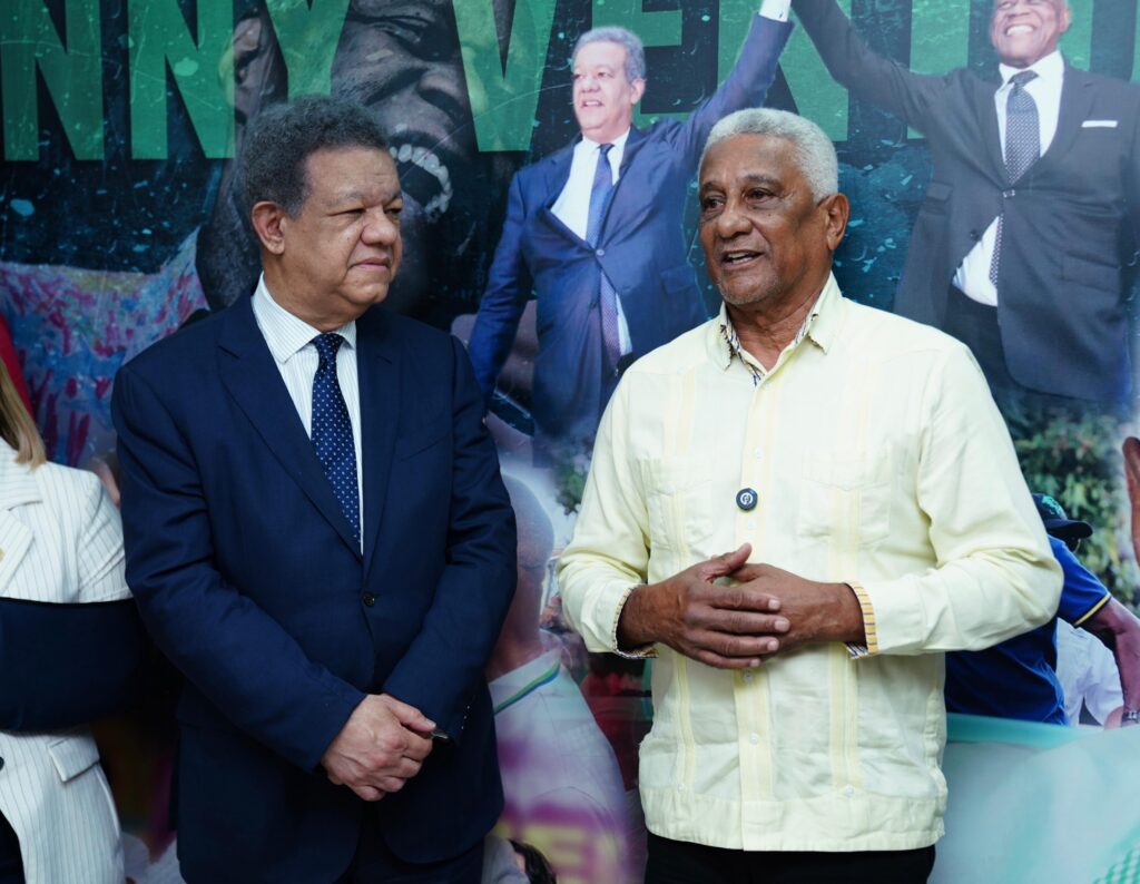 Otro dirigente del PRM pasa a la FP: se suma Pedro Alejandro Aguirre, exdiputado por 4 períodos y 3 veces alcalde