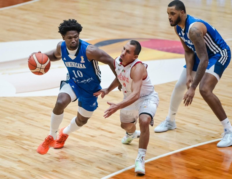 Féliz y Montero encabezan el triunfo de Dominicana sobre México en inicio ventana de la FIBA