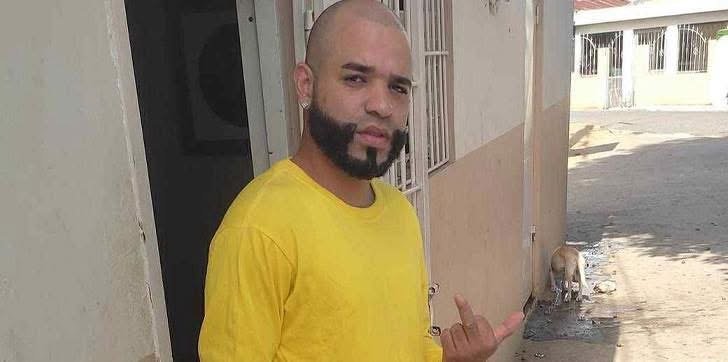 Hallan hombre muerto con disparo en la cabeza en Las Guáranas; se presume se suicidó